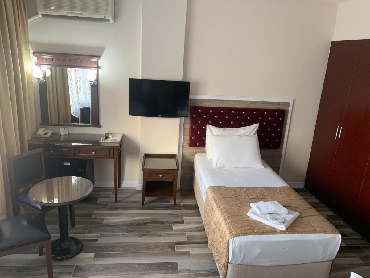 Kecik Hotel イスタンブール エクステリア 写真