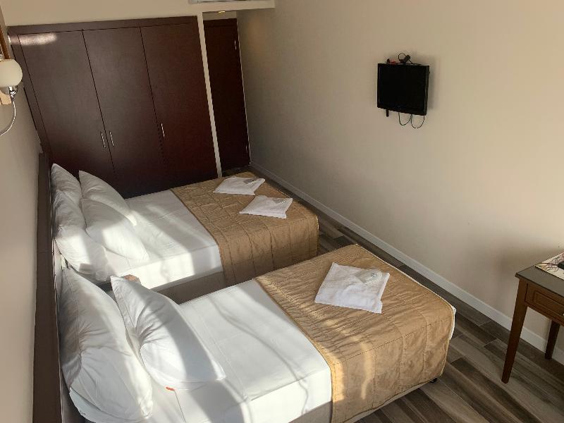 Kecik Hotel イスタンブール エクステリア 写真